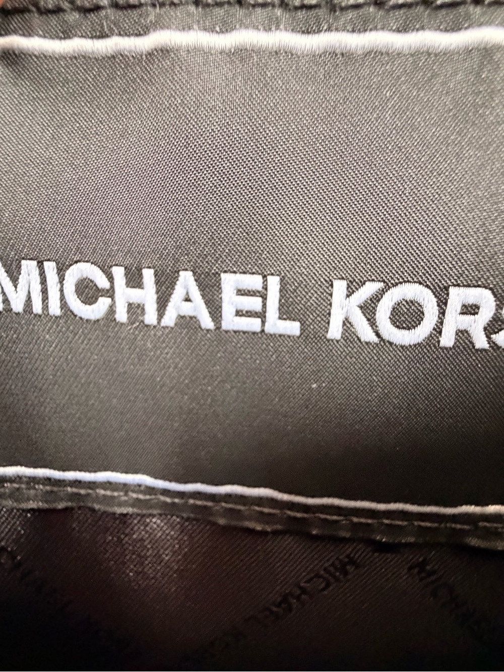 Michael Kors Brown MK Logo Messenger Bag Fits 17in laptop retails $348 Excellent - Picture 8 of 10